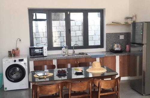 Ninh Hai House | My Hoa Oceanfront Home