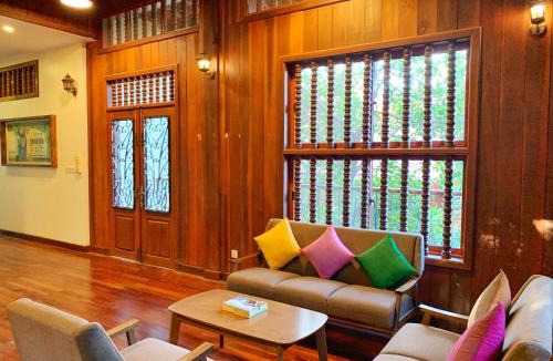 Sangkat Sla Kram Villa | My Key Polanka Private Villa with Pool