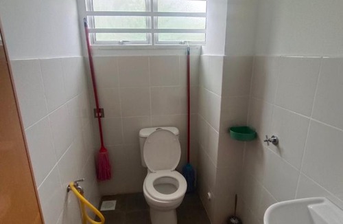 Banting House | MySARA Homestay - KLIA