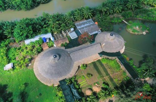 Ba Tri House | Nông Trại Hải Vân - Sân Chim Vàm Hồ