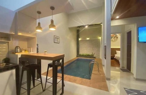 Dinoyo Villa | Nadika Homes Private Pool