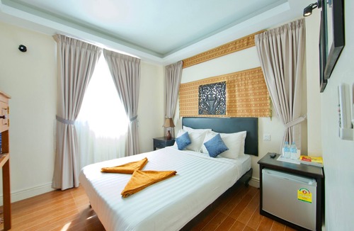 Taphul Village Area Hotel | Naga Angkor Hostel