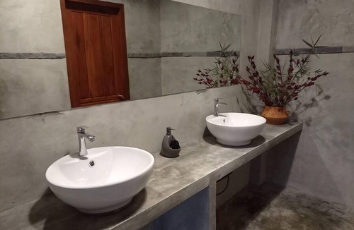 Luang Prabang Cabin | Naga Lodge