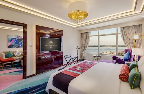 Chamkar Mon Resort | NagaWorld Hotel & Entertainment Complex