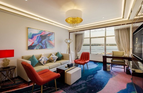 Chamkar Mon Resort | NagaWorld Hotel & Entertainment Complex