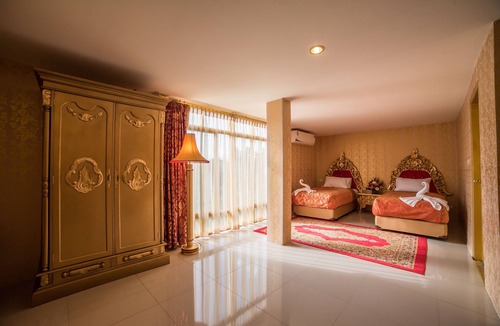 Wieng Hotel | Nakaraj Princess Chiang Rai - Walking Street