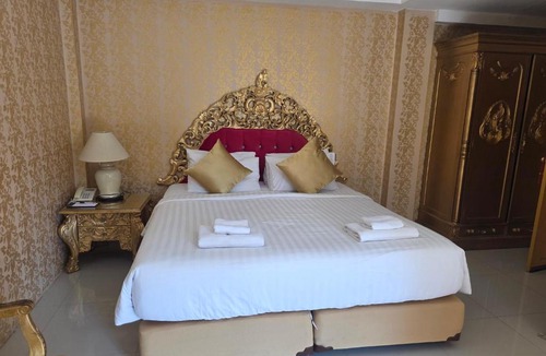 Wieng Hotel | Nakaraj Princess Chiang Rai - Walking Street