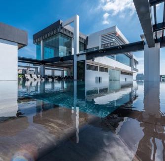 Chamkar Mon Hotel | Naki Suites @ Silvertown