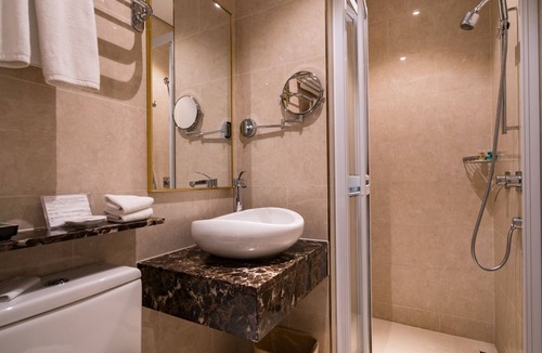 Downtown George Town Hotel | Nam Keng Hotel