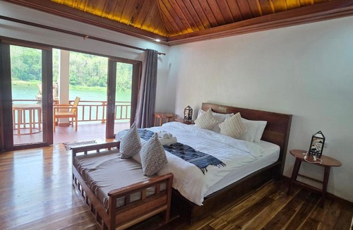 Nong Khiaw House | Nam Ou View Villa Corner