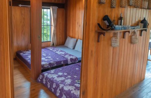 Nam Mau House | Nam Pé Tày Homestay - View hồ Ba Bể