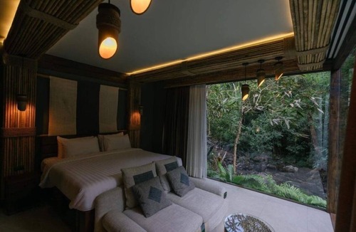 Vientiane Prefecture Resort | Nam Pien Yorla Pa