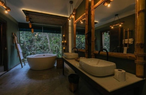 Vientiane Prefecture Resort | Nam Pien Yorla Pa