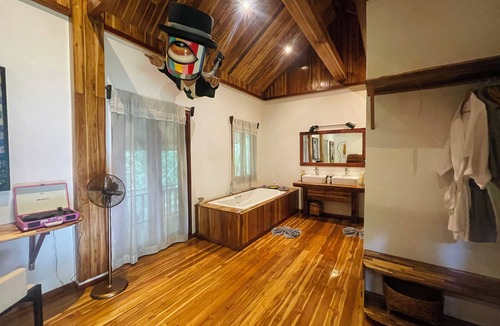Luang Prabang House | Namkhan Suite - Luxurious Suite facing the river