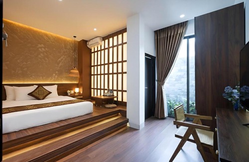 Hue City Centre Hotel | Nana Villa Hue