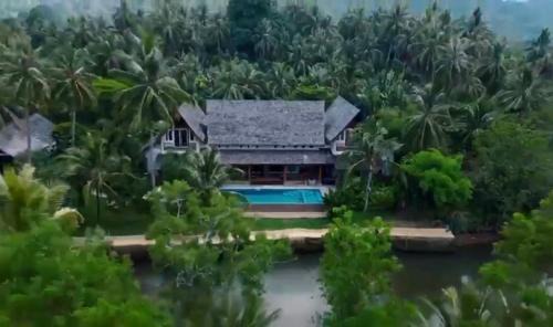 Koh Chang Tai Hotel | Nanai Resort