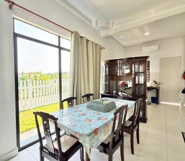 Banting House | Nang Wetan Homestay