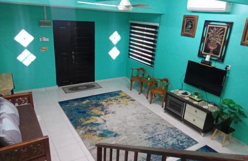 Kluang House | NANIE DAMAI INN