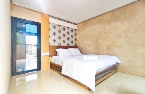 Kejajar Hotel | Napoleon Hills Tambi Tea Gardens View RedPartner