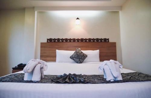 Lop Buri Hotel | Narai Iyara Palace