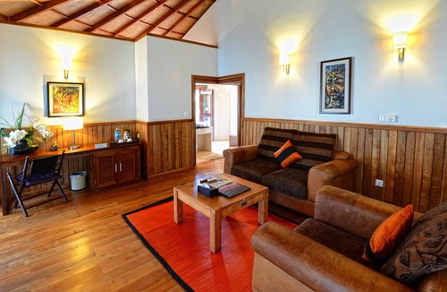 Kampot Resort | Nataya Roundhouse Coral Bay Resort and Spa