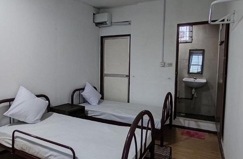 Kuching Hostel | Natol Homestay - Kenyalang Park