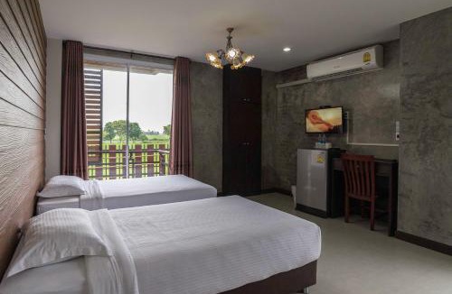 Pak Phli Hotel | Nava Resort