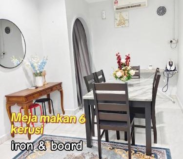 Hutan Kampung House | NAZIM HOMESTAY Jalan Langgar