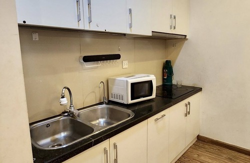 Hai Ba Trung Apartment | Near Hanoi center, 10-15 minutes I think