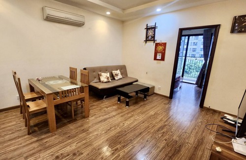 Hai Ba Trung Apartment | Near Hanoi center, 10-15 minutes I think