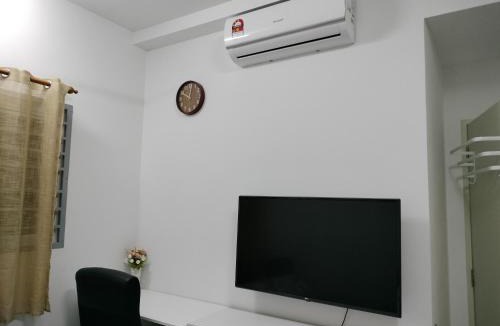 Kota Warisan Apartment | Near KLIA with Free Wifi Hana Homestay