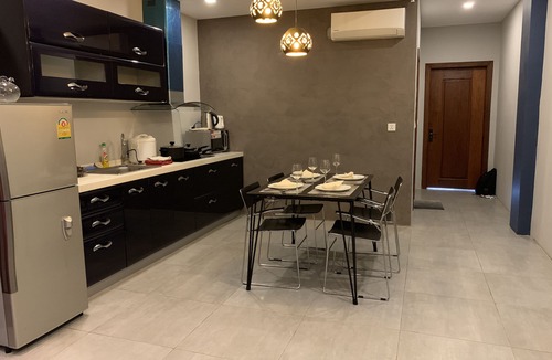 Daun Penh Apartment | Near Royal Palace-GardenView Apt w Rooftop&Jacuzzi