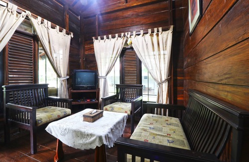 Purbayani Hotel | Negla Beach Villa