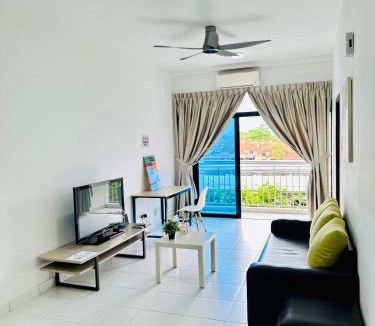 Tebrau Apartment | Netflix Luxury Home Johor Bahru Mid Valley CIQ Legoland