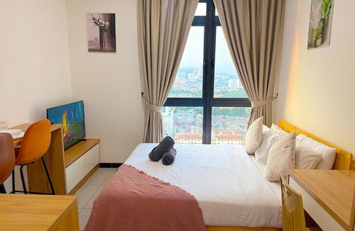 Kuala Lumpur Apartment | Neu Suites By Serenity Homes Near Gleneagles, KLCC & LRT