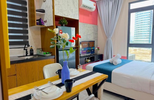 Kuala Lumpur Apartment | Neu Suites By Serenity Homes Near Gleneagles, KLCC & LRT