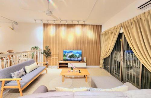 Petaling Jaya House | NEW! 17Pax, Damansara Uptown, Starling, One Utama, TTDI, Damansara 3