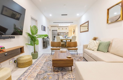El Medano Ejidal Condo | New 2-bedroom condo in beautiful Cabo San Lucas, Pools, Views, Gym + Amenities!