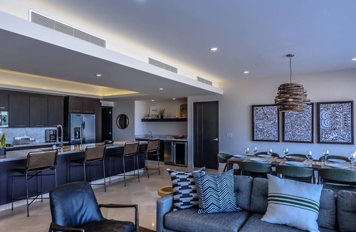 Pedregal Condo | NEW! Amazing Ocean View with 10-15 minute walk to Downtown San Lucas!