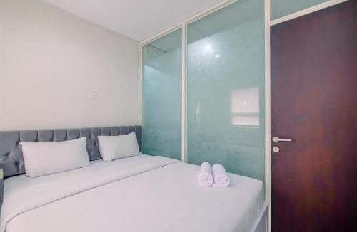 Pondokcina Apartment | New and Modern 1BR Apartment Atlanta Residences By Travelio