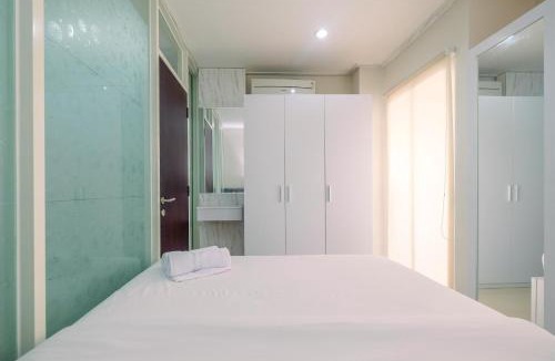 Pondokcina Apartment | New and Modern 1BR Apartment Atlanta Residences By Travelio