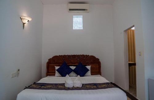 Krong Kaeb House | New Dragon Inn Guest House