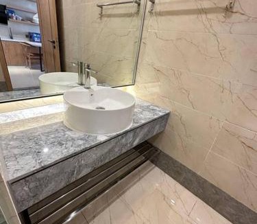 Vientiane Apartment | New Modern Luxury Suite Apartment At The Heart of Vientiane