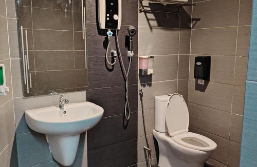 Central District Hotel | Newland Hotel by Ardens - Taman Pelangi, Johor Bahru