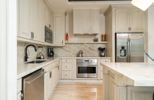 El Medano Ejidal Condo | NEWLY remodeled - 1 Bedroom Marina View - Best Location in Cabo!
