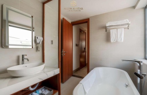 Pleiku Hotel | Ngon Avatar Hotel