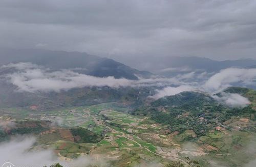 Mu Cang Chai Hotel | Nhà hàng Nhà nghỉ Dù Lượn Khau Phạ