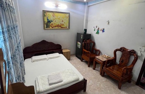 Binh Chanh Hotel | Nhà Nghỉ Happy (Nguyên Thảo 2)