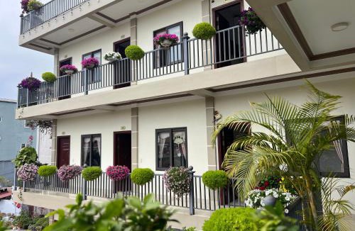 Moc Chau Bed & Breakfast | Nhà Nghỉ Ngọc Long