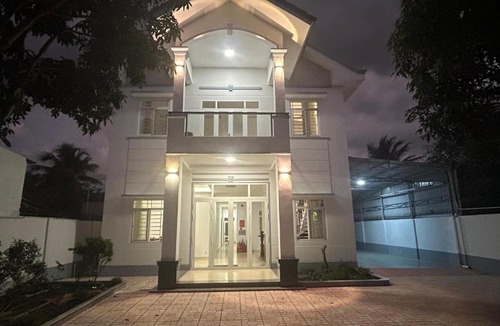 Giong Trom House | Nhà Nghỉ Trần Gia